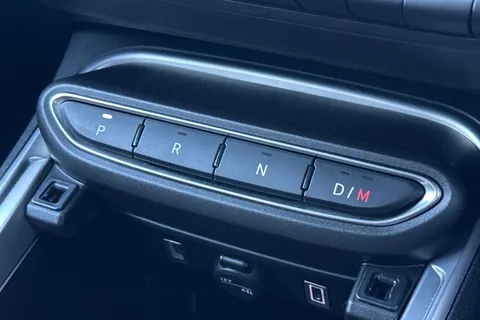 LY25NRL Jeep Avenger 1.2 e-Hybrid Summit e-DCT Euro 6 (s/s) 5dr Thumbnail #23