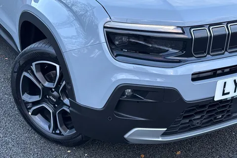 LY25NRL Jeep Avenger 1.2 e-Hybrid Summit e-DCT Euro 6 (s/s) 5dr Thumbnail #25