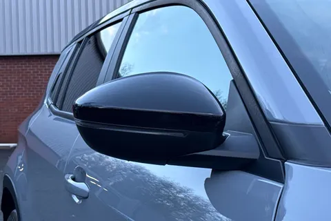 LY25NRL Jeep Avenger 1.2 e-Hybrid Summit e-DCT Euro 6 (s/s) 5dr Thumbnail #27