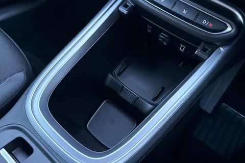 LY25NRL Jeep Avenger 1.2 e-Hybrid Summit e-DCT Euro 6 (s/s) 5dr Thumbnail #40