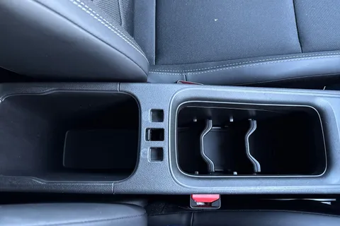 LY25NRL Jeep Avenger 1.2 e-Hybrid Summit e-DCT Euro 6 (s/s) 5dr Thumbnail #41