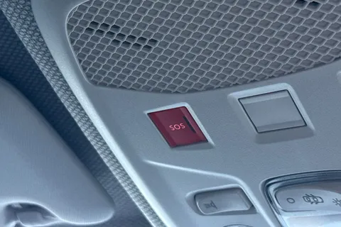 LY25NRL Jeep Avenger 1.2 e-Hybrid Summit e-DCT Euro 6 (s/s) 5dr Thumbnail #45