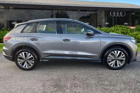 KR25ZJV Audi Q4 e-tron Q4 Sport 40 e-tron 150,00 kW Thumbnail #4