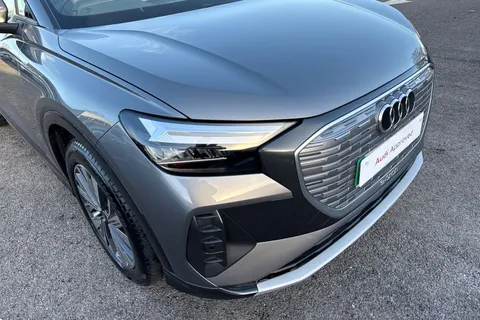 KR25ZJV Audi Q4 e-tron Q4 Sport 40 e-tron 150,00 kW Thumbnail #10