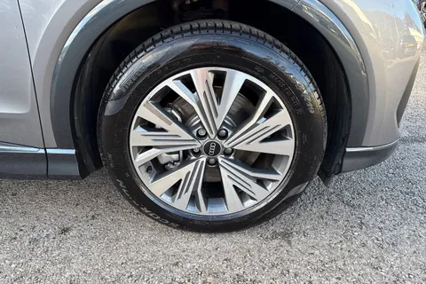 KR25ZJV Audi Q4 e-tron Q4 Sport 40 e-tron 150,00 kW Thumbnail #11