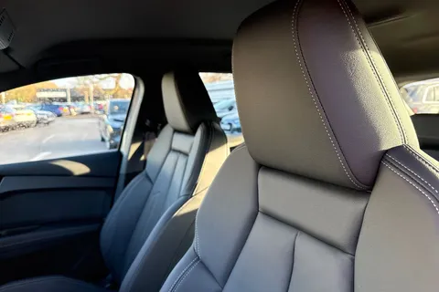 KR25ZJV Audi Q4 e-tron Q4 Sport 40 e-tron 150,00 kW Thumbnail #25