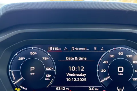 KR25ZJV Audi Q4 e-tron Q4 Sport 40 e-tron 150,00 kW Thumbnail #32