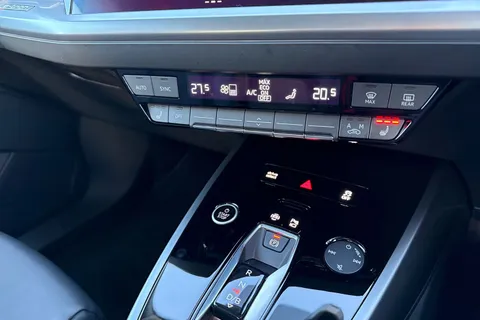 KR25ZJV Audi Q4 e-tron Q4 Sport 40 e-tron 150,00 kW Thumbnail #53