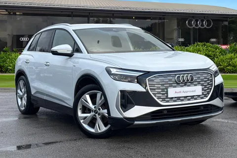 PJ71YBP Audi Q4 e-tron Q4 S line 35 e-tron 125,00 kW Thumbnail #2