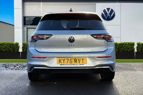KY75RVT Volkswagen Golf 1.5 TSI 272 GTE eHybrid 5dr DSG⭐Head up Display, panoramic sunroof⭐ Thumbnail #5