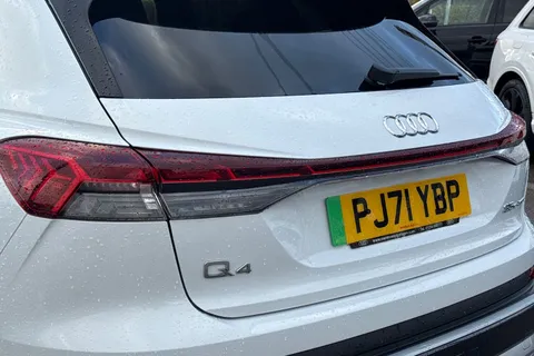 PJ71YBP Audi Q4 e-tron Q4 S line 35 e-tron 125,00 kW Thumbnail #8