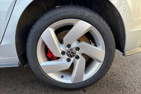 KY75RVT Volkswagen Golf 1.5 TSI 272 GTE eHybrid 5dr DSG⭐Head up Display, panoramic sunroof⭐ Thumbnail #14