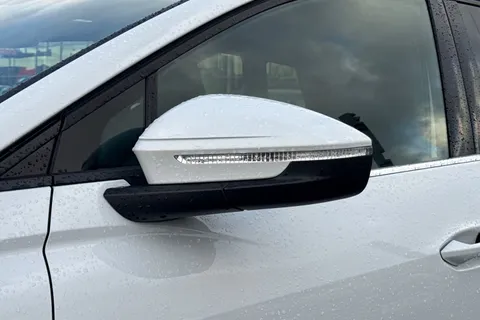 PJ71YBP Audi Q4 e-tron Q4 S line 35 e-tron 125,00 kW Thumbnail #25