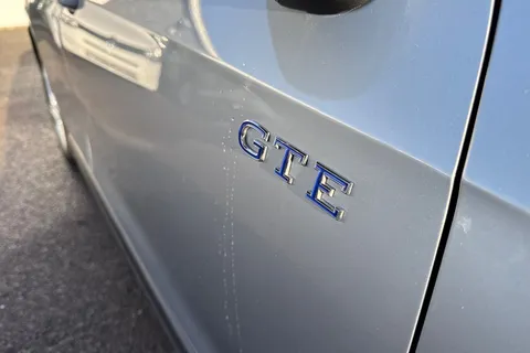 KY75RVT Volkswagen Golf 1.5 TSI 272 GTE eHybrid 5dr DSG⭐Head up Display, panoramic sunroof⭐ Thumbnail #31