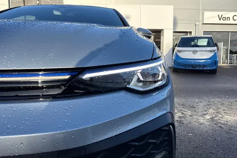 KY75RVT Volkswagen Golf 1.5 TSI 272 GTE eHybrid 5dr DSG⭐Head up Display, panoramic sunroof⭐ Thumbnail #33
