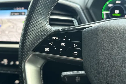 PJ71YBP Audi Q4 e-tron Q4 S line 35 e-tron 125,00 kW Thumbnail #34