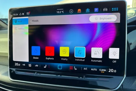 KY75RVT Volkswagen Golf 1.5 TSI 272 GTE eHybrid 5dr DSG⭐Head up Display, panoramic sunroof⭐ Thumbnail #58