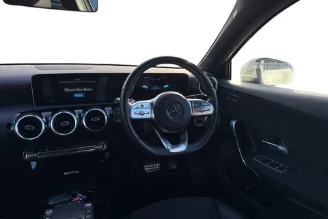 YP20VNA Mercedes-Benz A Class 1.3 A180 AMG Line (Executive) 7G-DCT Euro 6 (s/s) 5dr Thumbnail #14