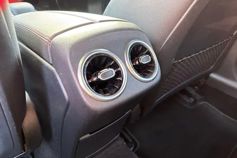 YP20VNA Mercedes-Benz A Class 1.3 A180 AMG Line (Executive) 7G-DCT Euro 6 (s/s) 5dr Thumbnail #26