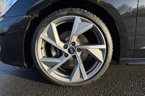 KM25UTB Audi A3 Black Edition 35 TFSI 150 PS S tronic Thumbnail #11