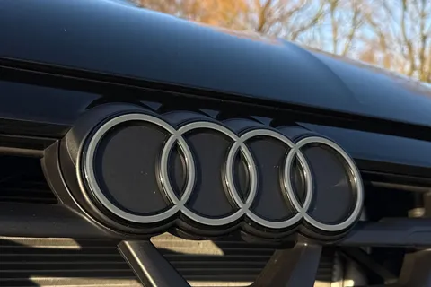 KM25UTB Audi A3 Black Edition 35 TFSI 150 PS S tronic Thumbnail #29