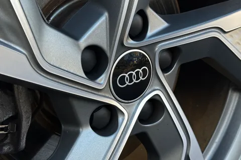 KM25UTB Audi A3 Black Edition 35 TFSI 150 PS S tronic Thumbnail #31