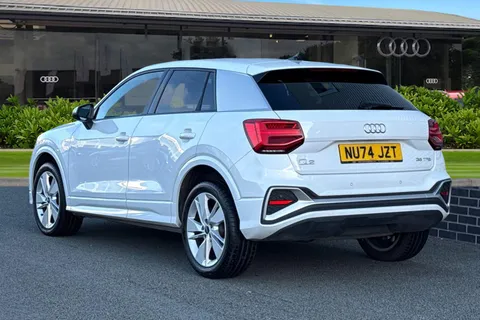 NU74JZT Audi Q2 S line 35 TFSI 150 PS S tronic Thumbnail #3