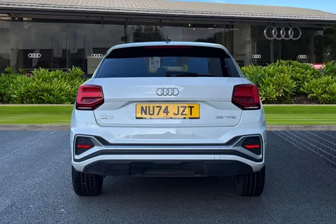 NU74JZT Audi Q2 S line 35 TFSI 150 PS S tronic Thumbnail #5
