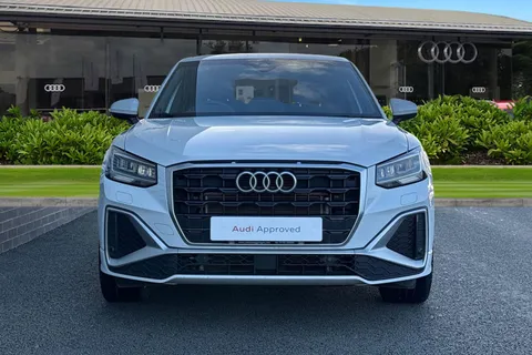 NU74JZT Audi Q2 S line 35 TFSI 150 PS S tronic Thumbnail #6