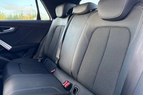 NU74JZT Audi Q2 S line 35 TFSI 150 PS S tronic Thumbnail #14