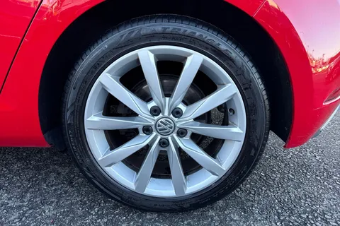 YE17WOD Volkswagen Golf 2.0 TDI BlueMotion Tech GT Euro 6 (s/s) 5dr Thumbnail #11