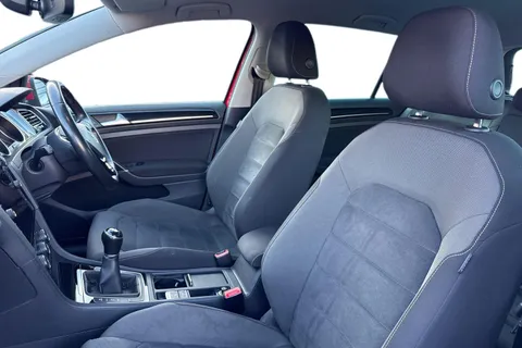 YE17WOD Volkswagen Golf 2.0 TDI BlueMotion Tech GT Euro 6 (s/s) 5dr Thumbnail #16