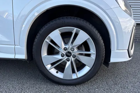 NU74JZT Audi Q2 S line 35 TFSI 150 PS S tronic Thumbnail #22