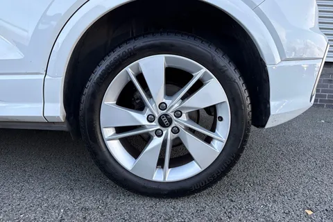 NU74JZT Audi Q2 S line 35 TFSI 150 PS S tronic Thumbnail #23