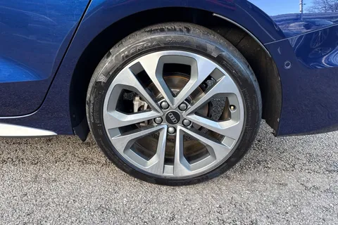 KR25DGU Audi A3 S line 35 TFSI 150 PS S tronic Thumbnail #8