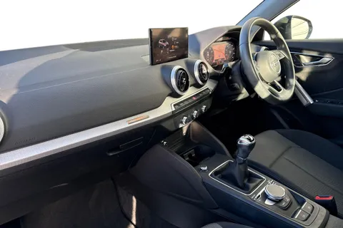 PJ71JCY Audi Q2 1.0 TFSI 30 Sport Euro 6 (s/s) 5dr Thumbnail #16