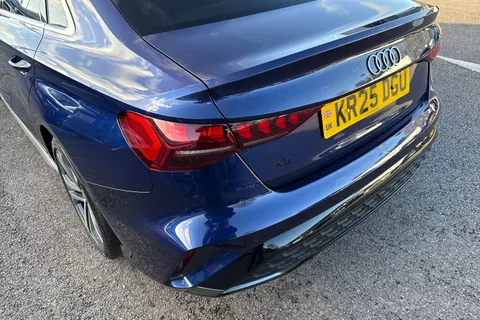 KR25DGU Audi A3 S line 35 TFSI 150 PS S tronic Thumbnail #17