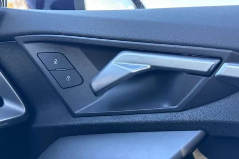 KR25DGU Audi A3 S line 35 TFSI 150 PS S tronic Thumbnail #19