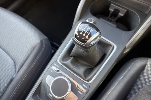 PJ71JCY Audi Q2 1.0 TFSI 30 Sport Euro 6 (s/s) 5dr Thumbnail #24