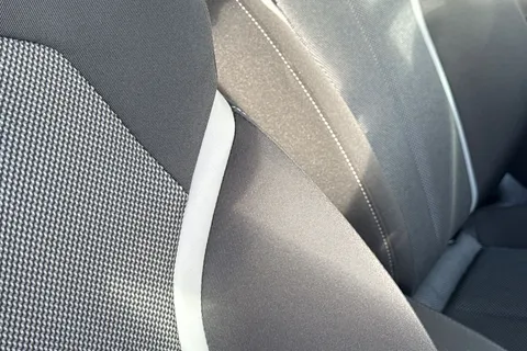 PJ71JCY Audi Q2 1.0 TFSI 30 Sport Euro 6 (s/s) 5dr Thumbnail #55