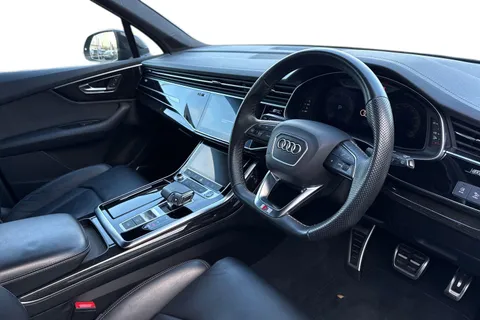 EY72ZXC Audi Q7 Black Edition 50 TDI quattro 286 PS tiptronic Thumbnail #8