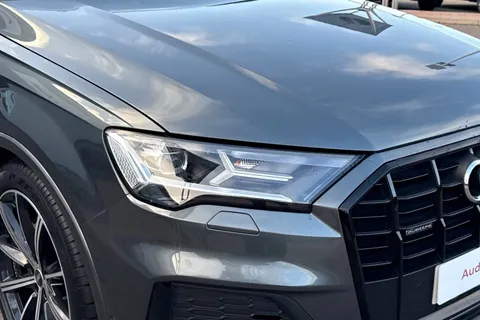 EY72ZXC Audi Q7 Black Edition 50 TDI quattro 286 PS tiptronic Thumbnail #17