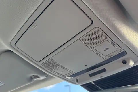 KN74TYG Land Rover Range Rover Evoque 2.0 D200 Dynamic SE 5dr Thumbnail #25