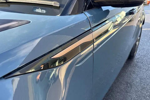 KN74TYG Land Rover Range Rover Evoque 2.0 D200 Dynamic SE 5dr Thumbnail #30