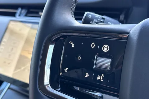 KN74TYG Land Rover Range Rover Evoque 2.0 D200 Dynamic SE 5dr Thumbnail #35