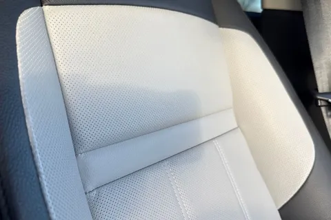 KN74TYG Land Rover Range Rover Evoque 2.0 D200 Dynamic SE 5dr Thumbnail #49