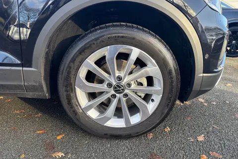 AP25JWK Volkswagen T-Roc 1.5 TSI Match 5dr DSG | Rear Camera | App Connect Thumbnail #9