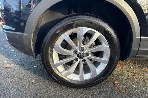 AP25JWK Volkswagen T-Roc 1.5 TSI Match 5dr DSG | Rear Camera | App Connect Thumbnail #10
