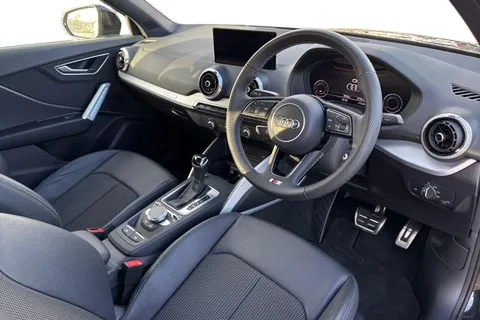 GJ74FDN Audi Q2 S line 35 TFSI 150 PS S tronic Thumbnail #15