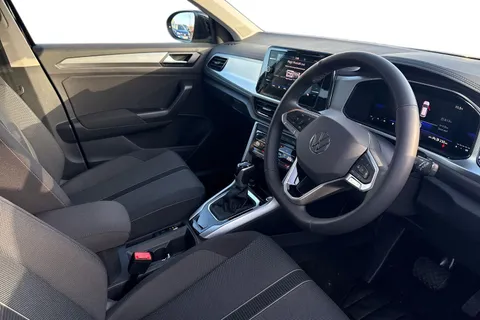 AP25JWK Volkswagen T-Roc 1.5 TSI Match 5dr DSG | Rear Camera | App Connect Thumbnail #13